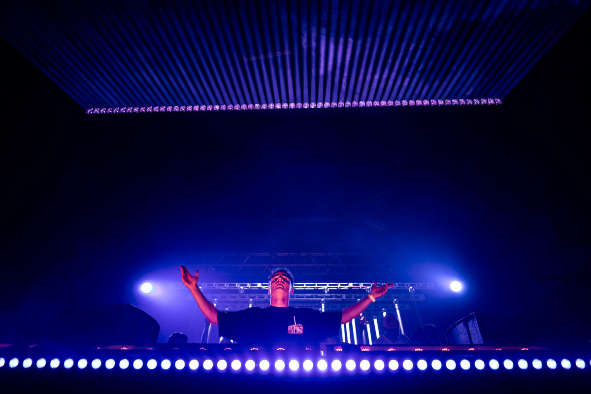 Loading... just a sec